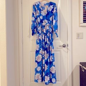 Pink lily maxi dress. Brand new size medium.